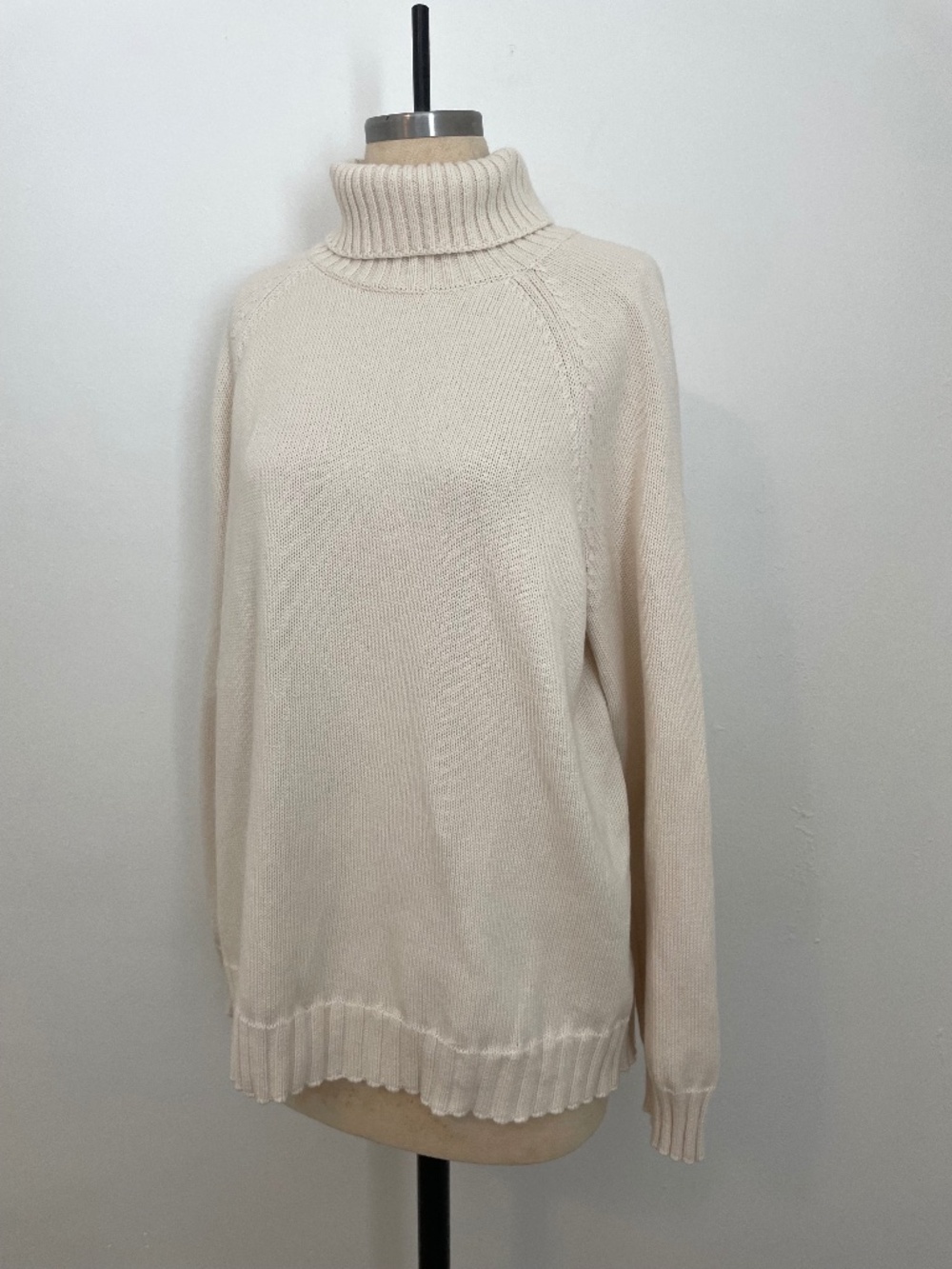 Donni Cotton Cashmere Turtleneck Sweater, White / Cream Women's Small